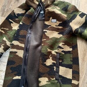 Hollister Epic Flex Jacket in Black and Gray